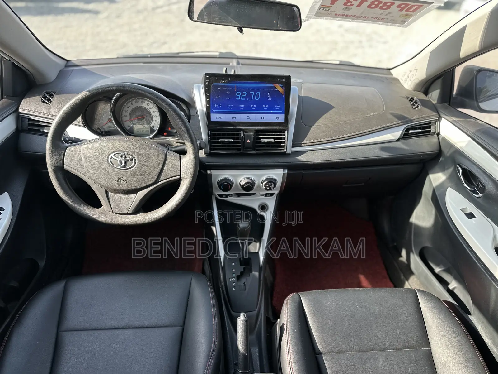 Toyota Yaris 2015 White