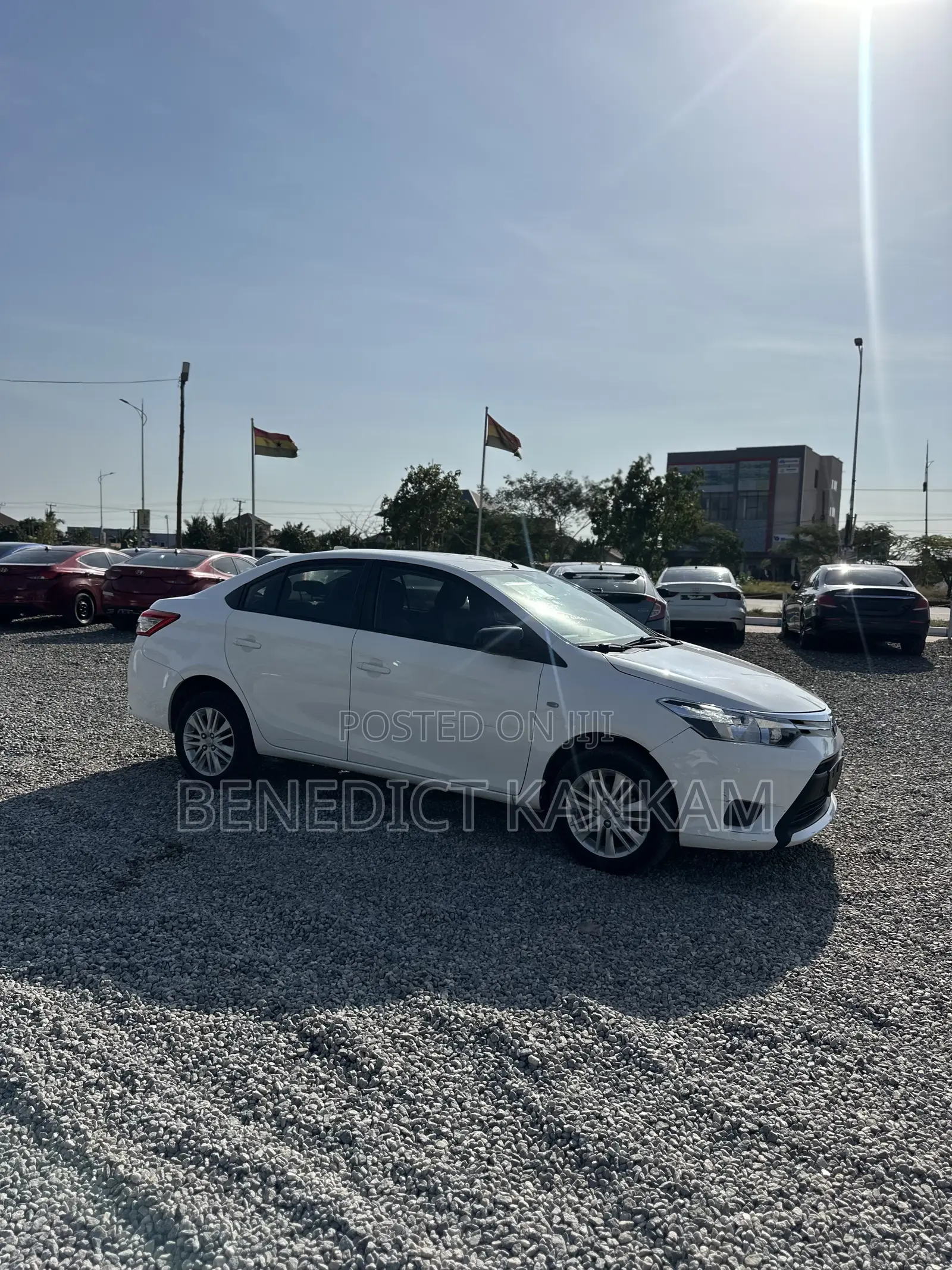 Toyota Yaris 2015 White