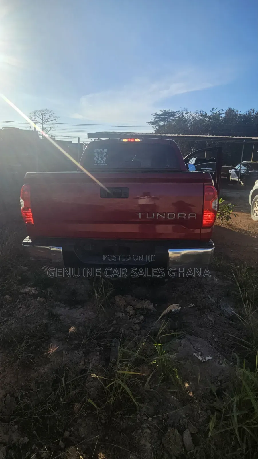 Toyota Tundra Limited 5.7L V8 4x4 Double Cab 6.6 ft. box 145.7 in. WB