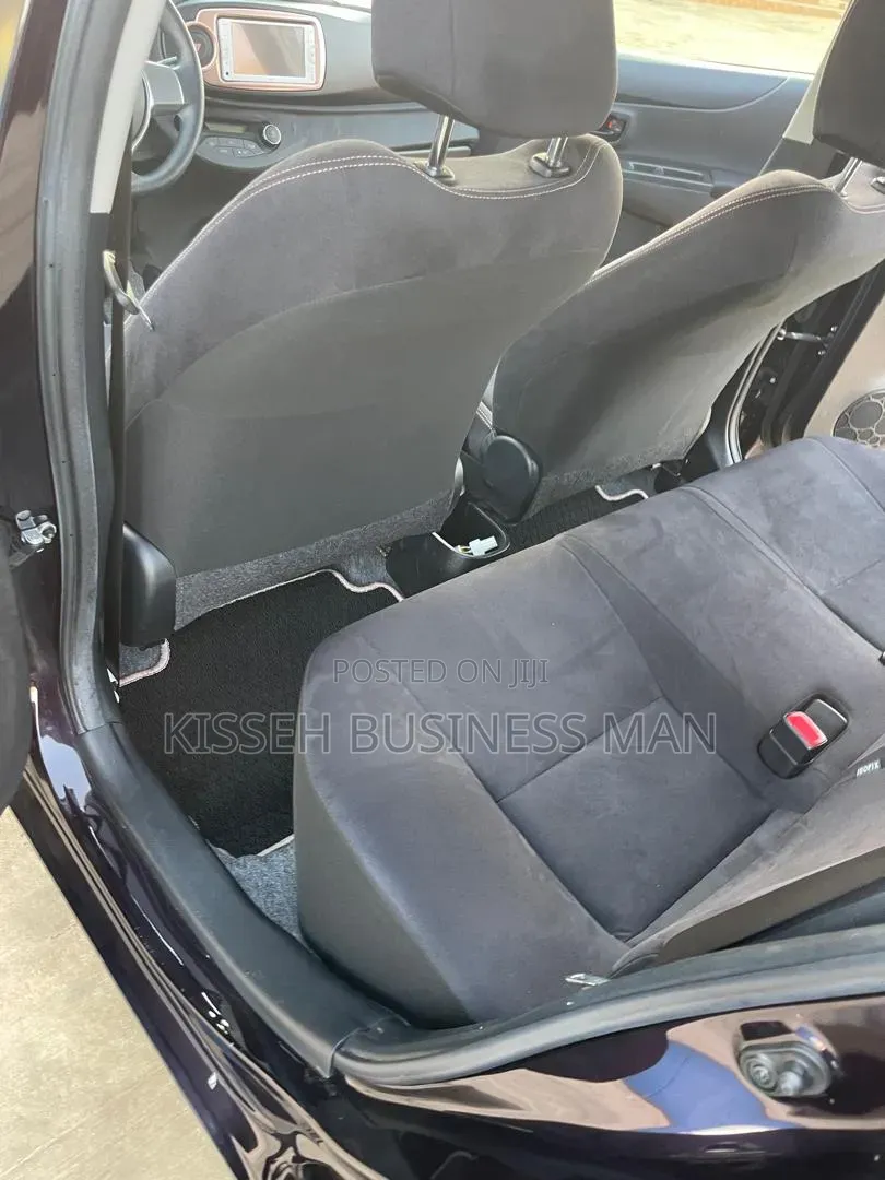 Toyota Vitz 2013 Purple