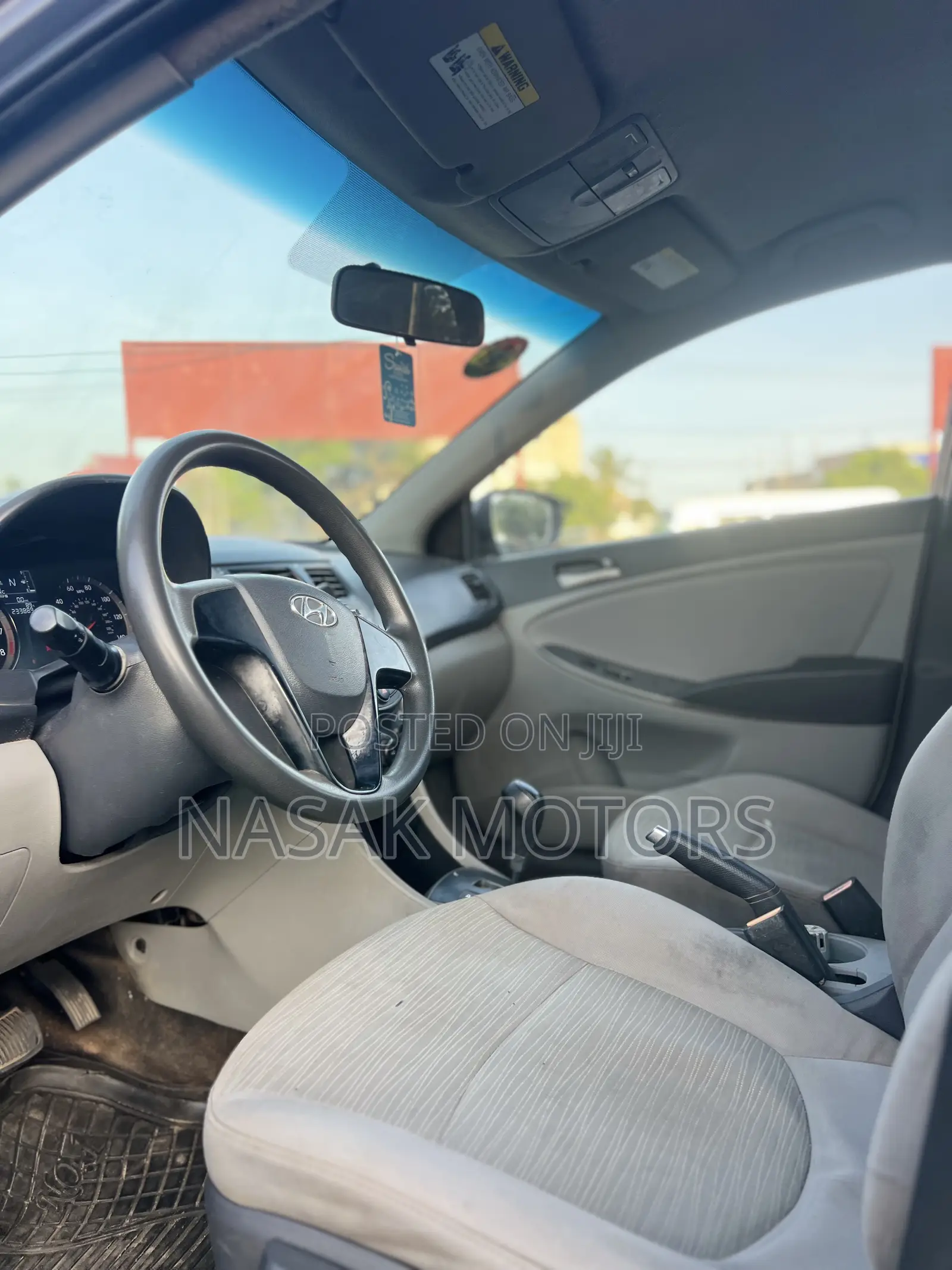 Hyundai Accent SE Sedan 2016 Gray
