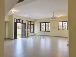 4bdrm House in Owusu Ansah for rent