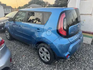 Kia Soul Hatchback 2016 Blue