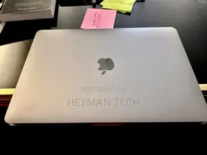 Laptop Apple MacBook Pro 2020 16GB Intel Core i7 SSD 500GB