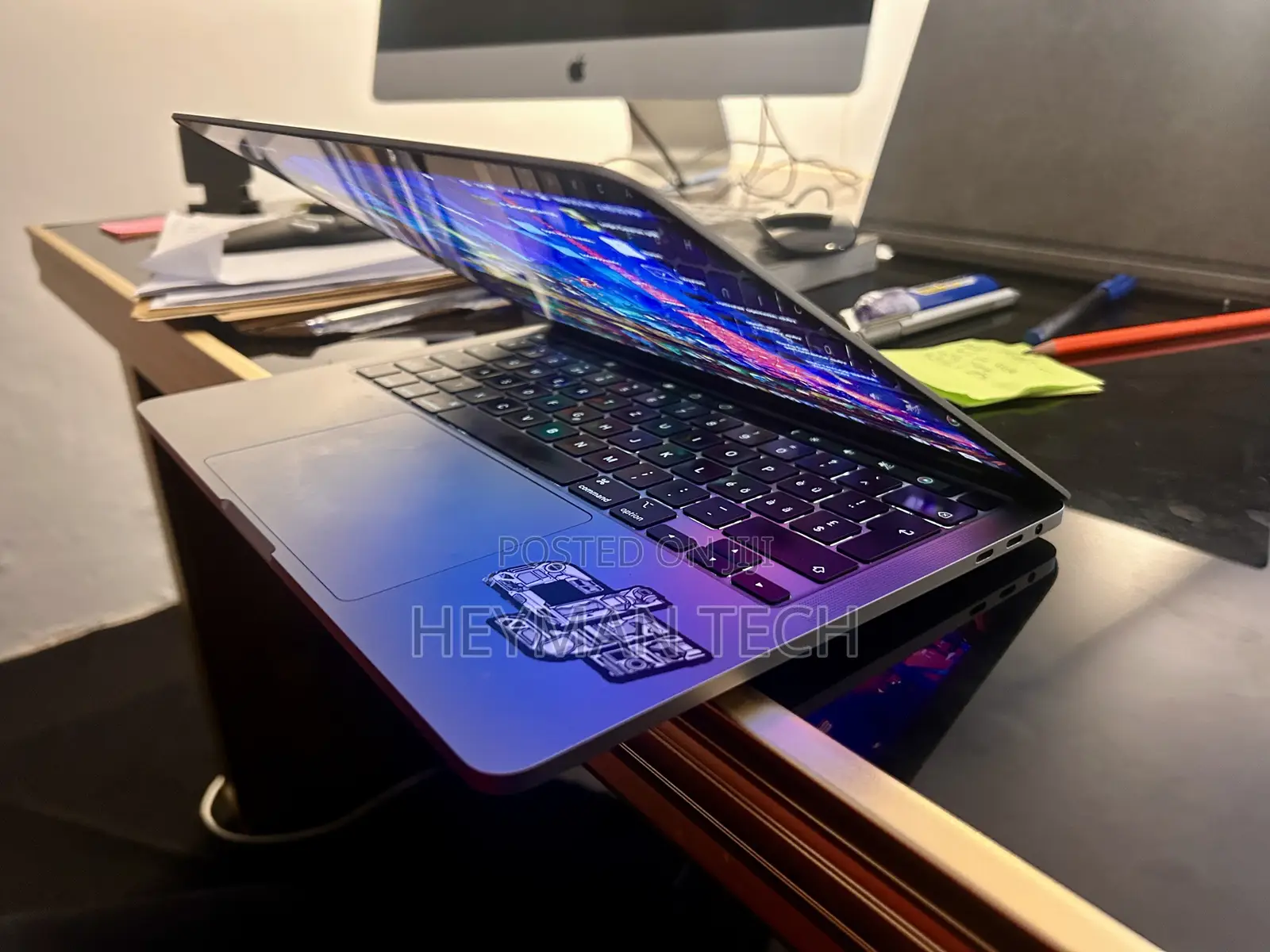 Laptop Apple MacBook Pro 2020 16GB Intel Core i7 SSD 500GB
