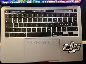 Laptop Apple MacBook Pro 2020 16GB Intel Core i7 SSD 500GB