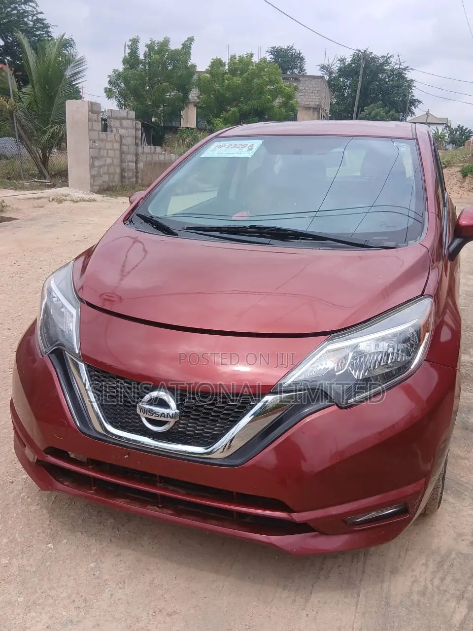 Nissan Versa 2017 Red
