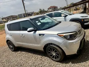 Kia Soul 4dr Wagon (1.6L 4cyl 6A) 2014 Silver