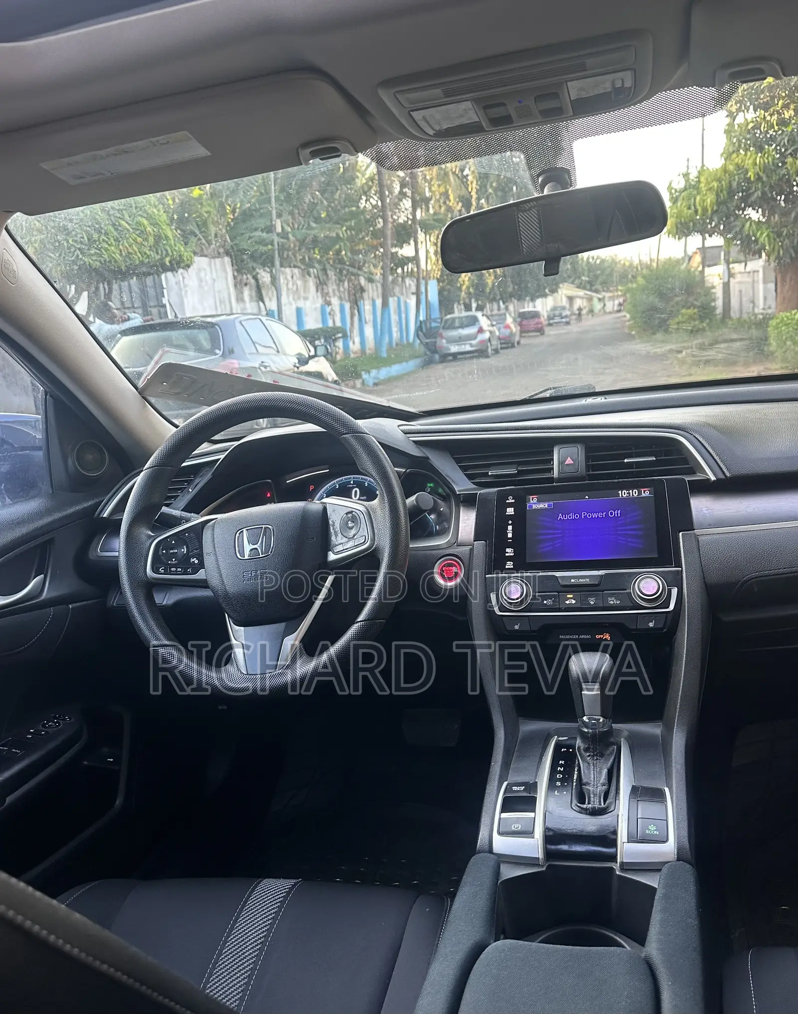 Honda Civic EX-T 4dr Sedan (1.5L 4cyl) 2017 Gray