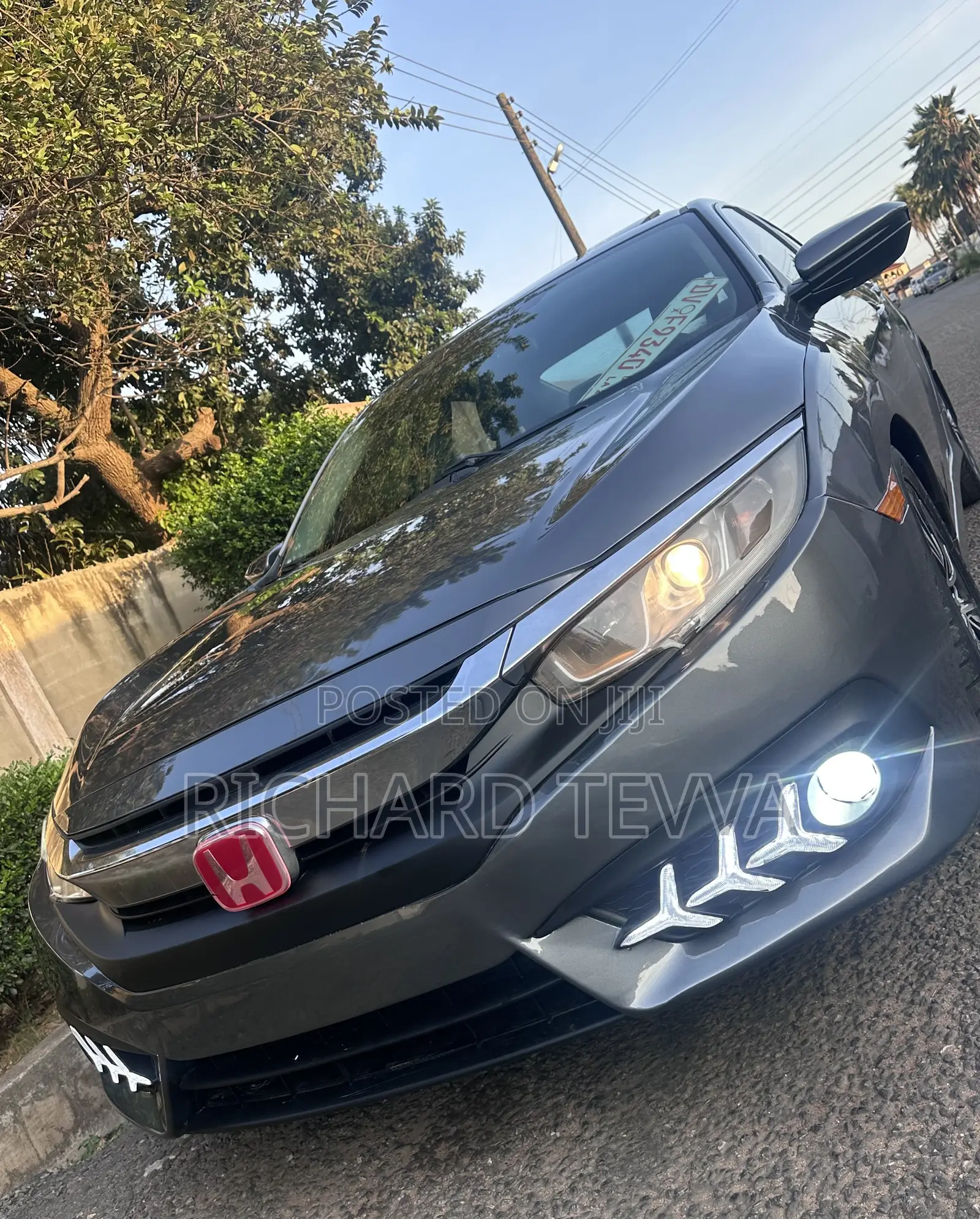 Honda Civic EX-T 4dr Sedan (1.5L 4cyl) 2017 Gray