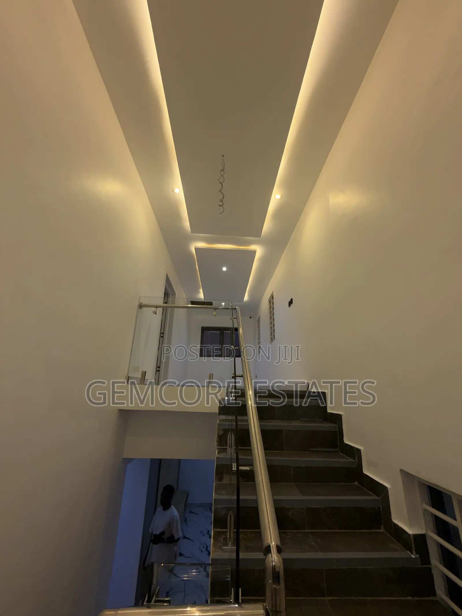 3bdrm House in Little Roses, Ashaley Botwe for sale