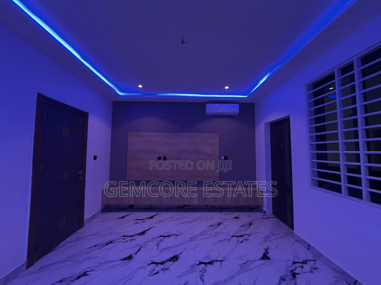 3bdrm House in Little Roses, Ashaley Botwe for sale