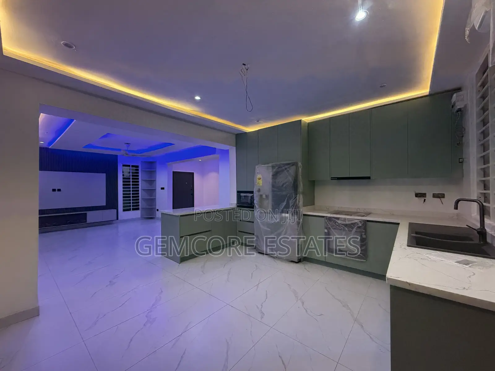 3bdrm House in Little Roses, Ashaley Botwe for sale