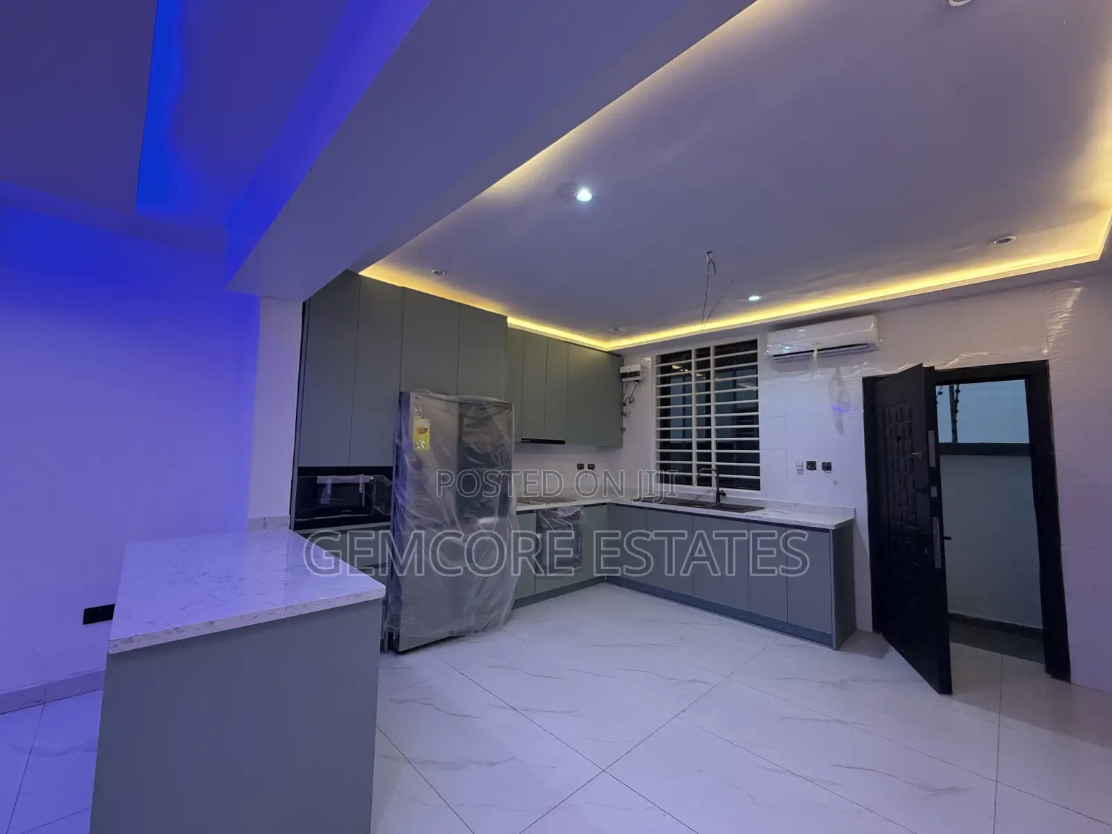 3bdrm House in Little Roses, Ashaley Botwe for sale