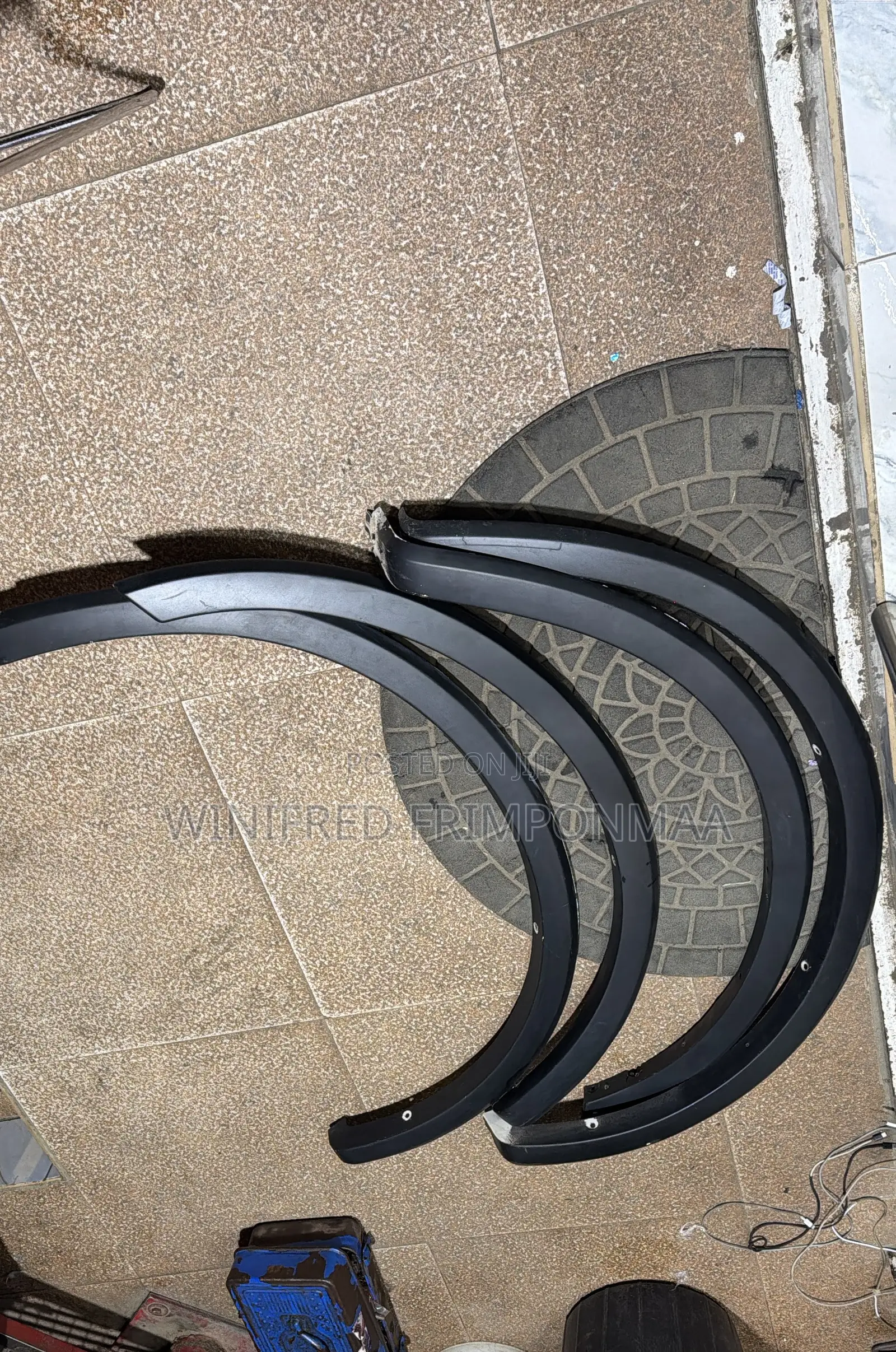 Ford F150 2017,2018,2019,2020,2021 Fender Moulding