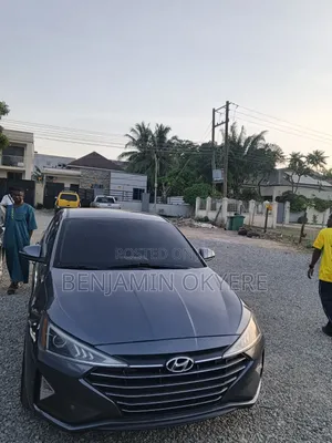 Hyundai Elantra 2020 Gray