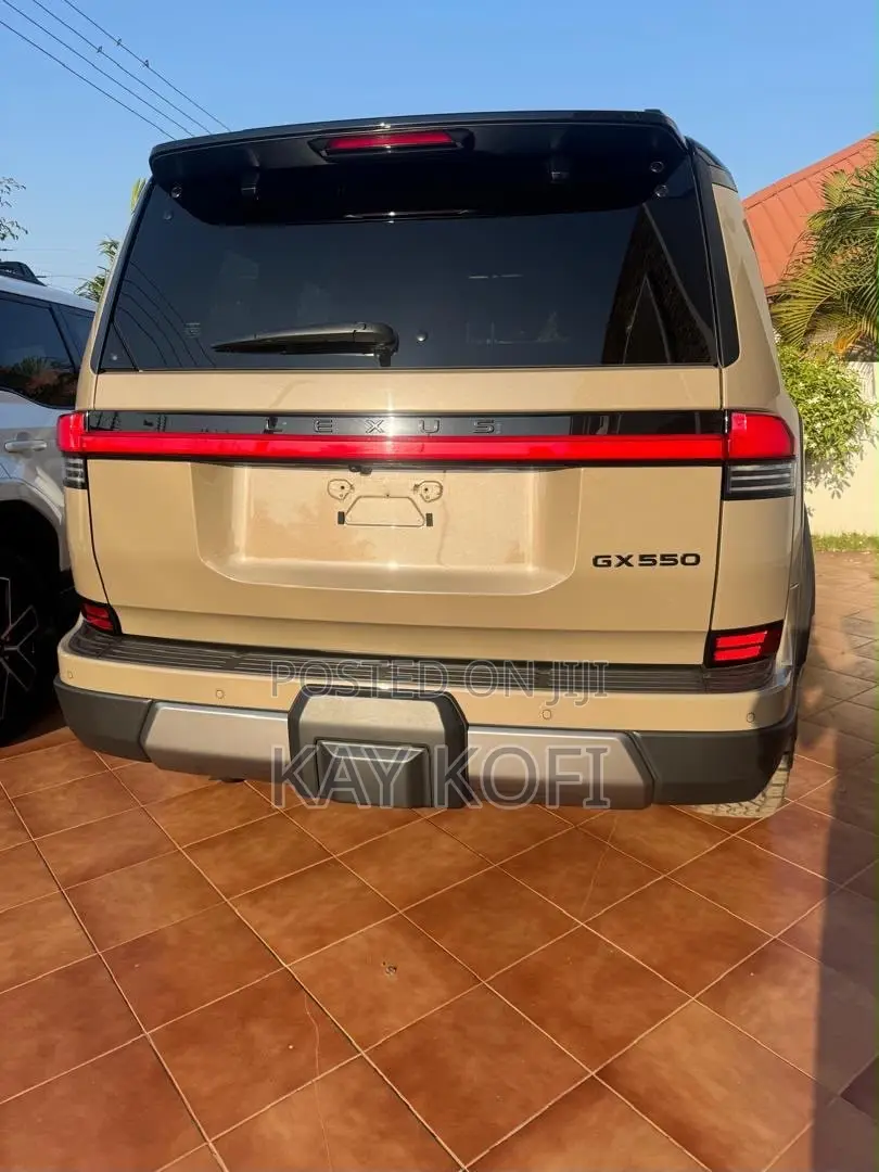 Lexus GX 550 Overtrail 2024 White
