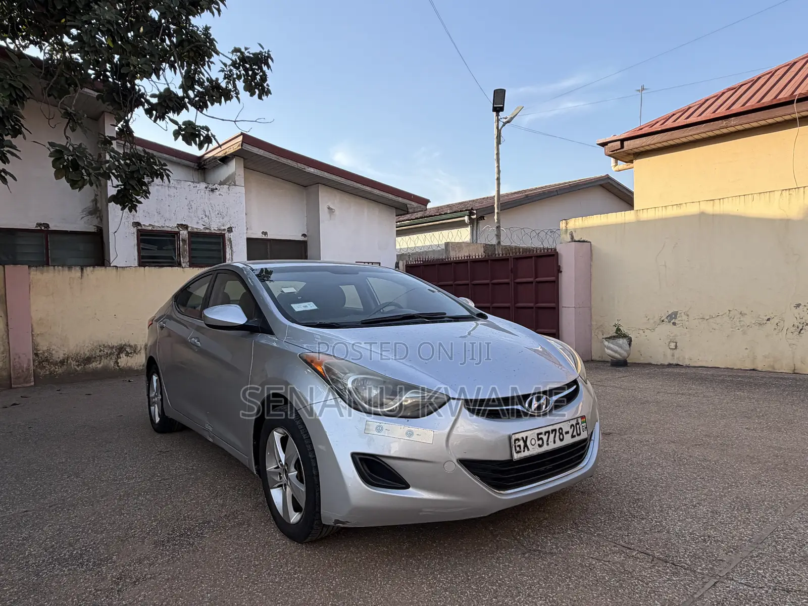Hyundai Elantra 2013 Silver