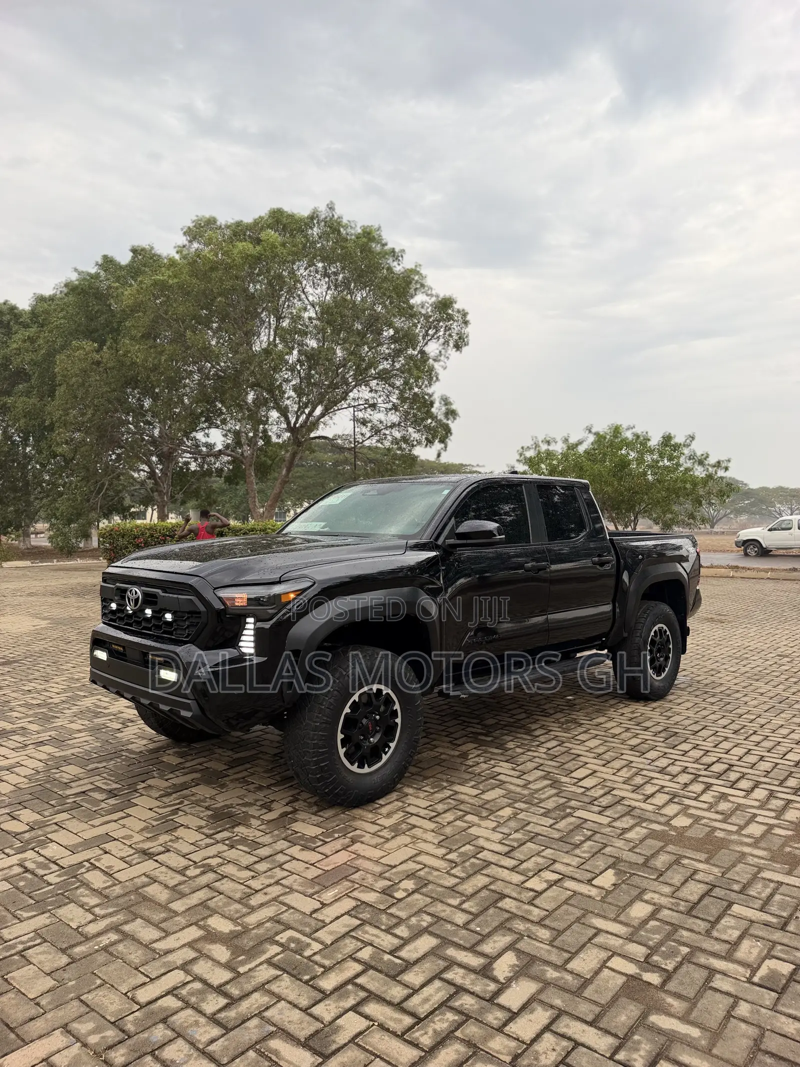 Toyota Tacoma 2024 Black