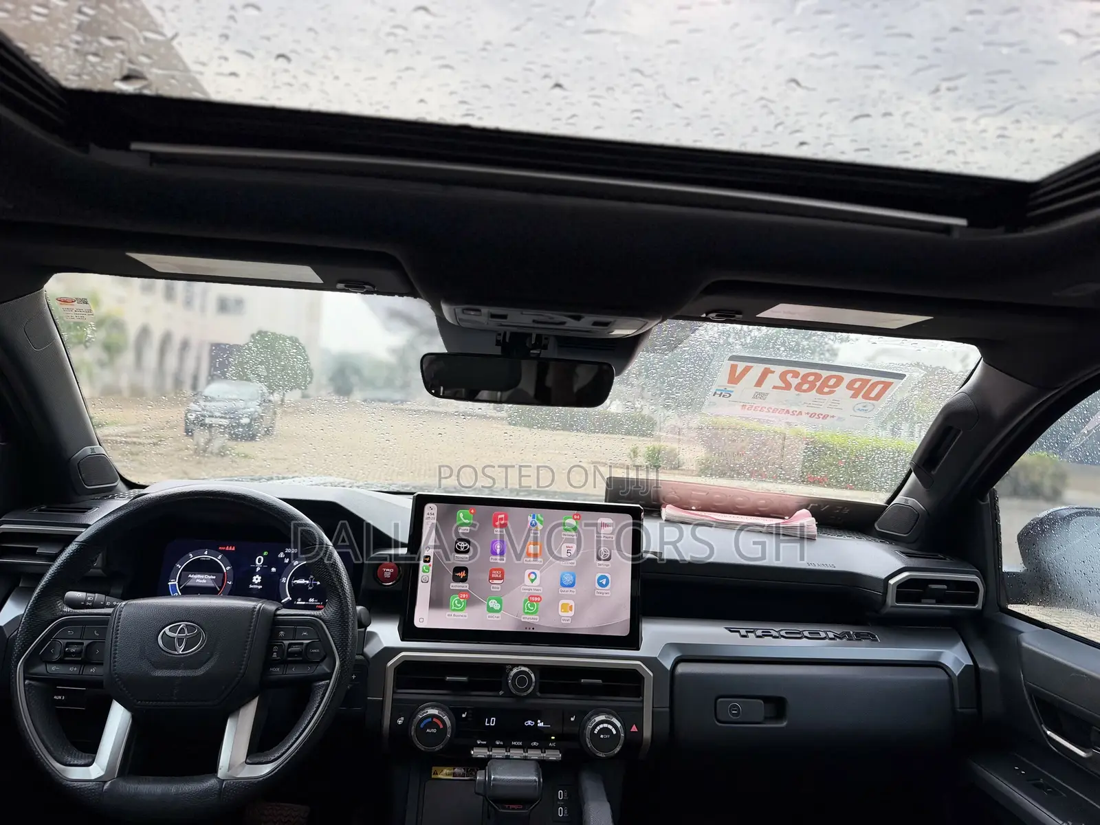 Toyota Tacoma 2024 Black