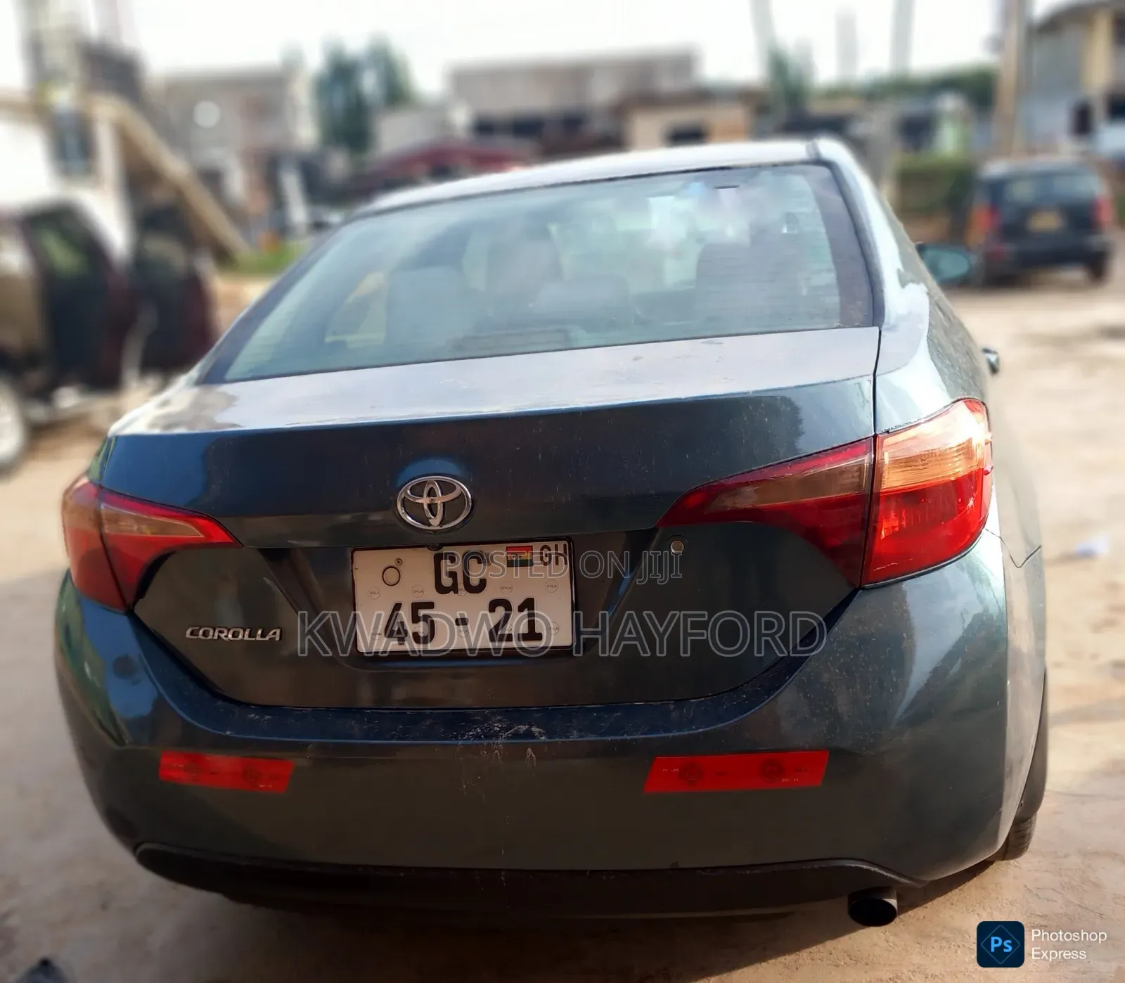 Toyota Corolla LE 4dr Sedan (1.8L 4cyl CVT) 2016 Gray