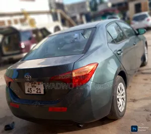 Toyota Corolla LE 4dr Sedan (1.8L 4cyl CVT) 2016 Gray