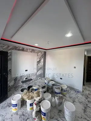 2bdrm Apartment in Mr Dominic Estates, West Hills Mall Area for rent