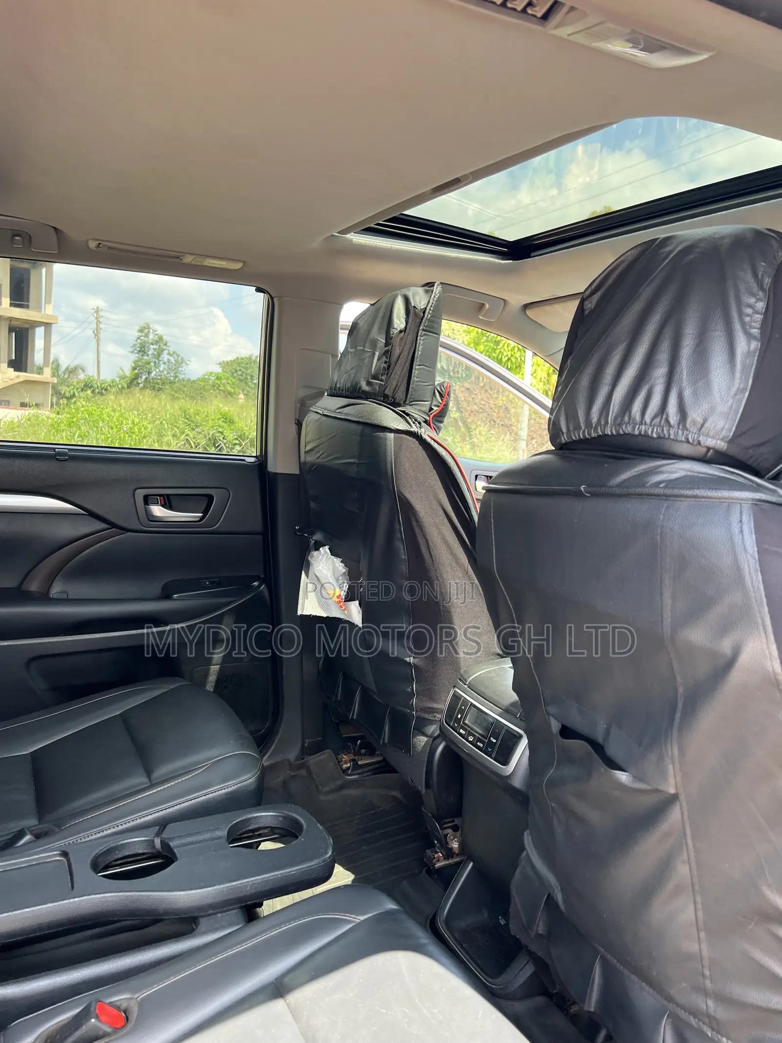 Toyota Highlander XLE 2019 Gray