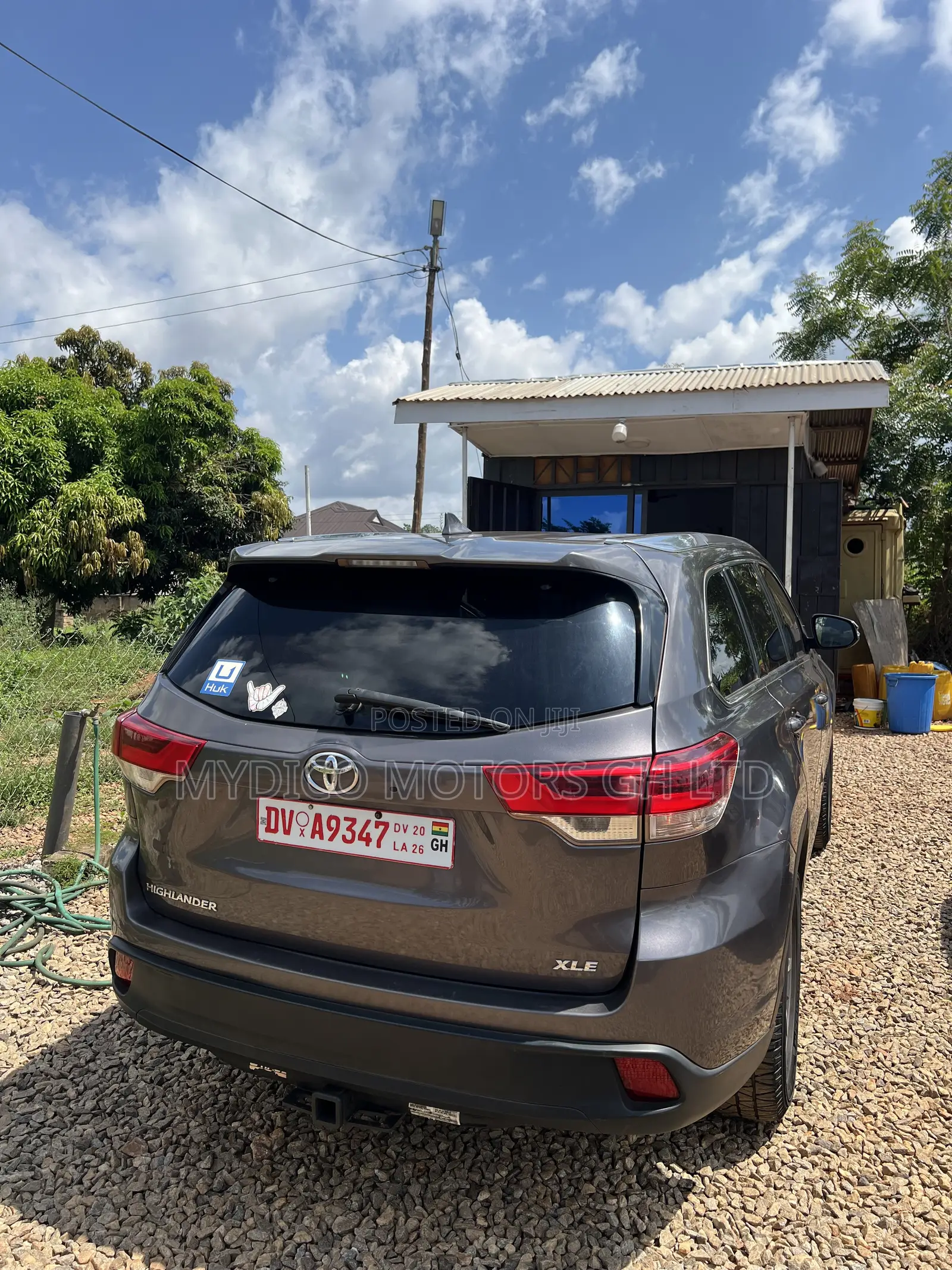 Toyota Highlander XLE 2019 Gray