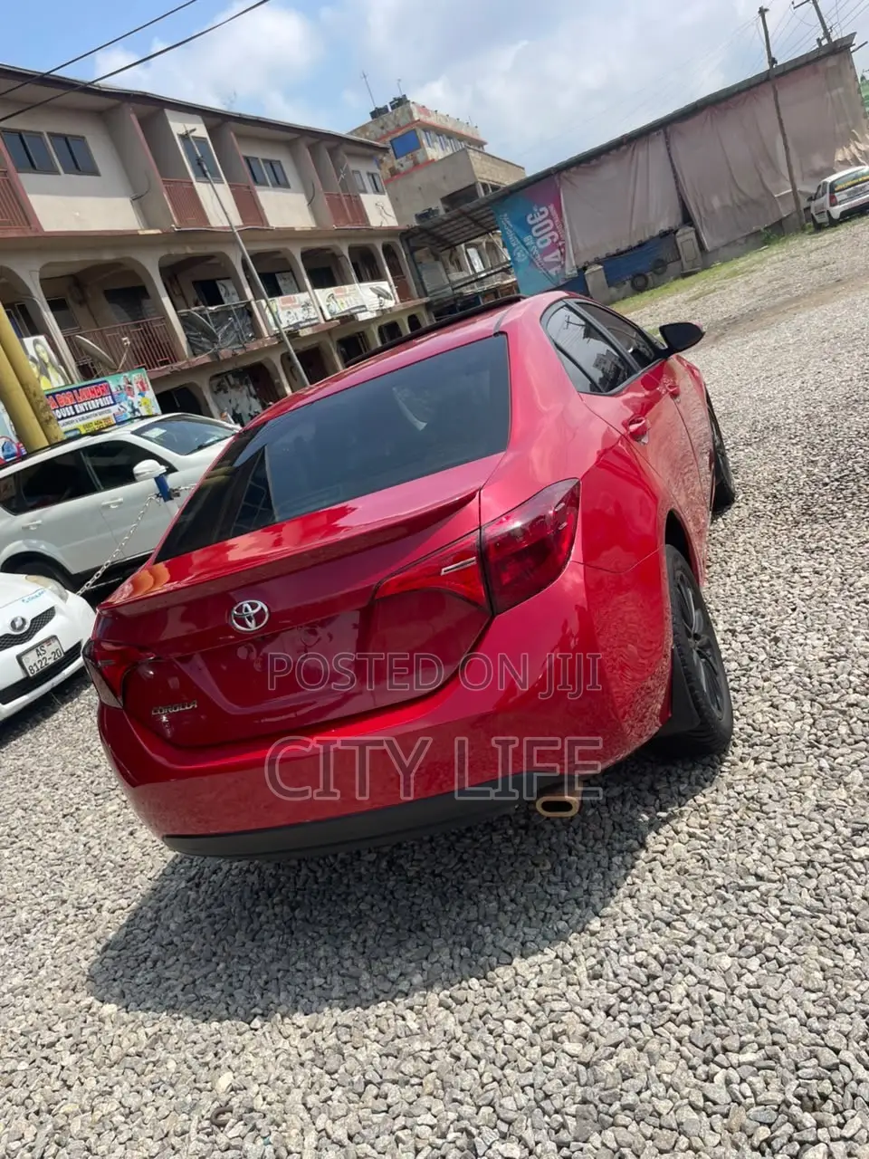 Toyota Corolla XSE (1.8L 4cyl 2A) 2018 Red