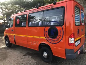 Mercedes-Benz Sprinter 2017 Orange