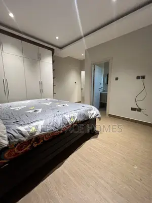 3bdrm Duplex in Ghana Link Area for rent