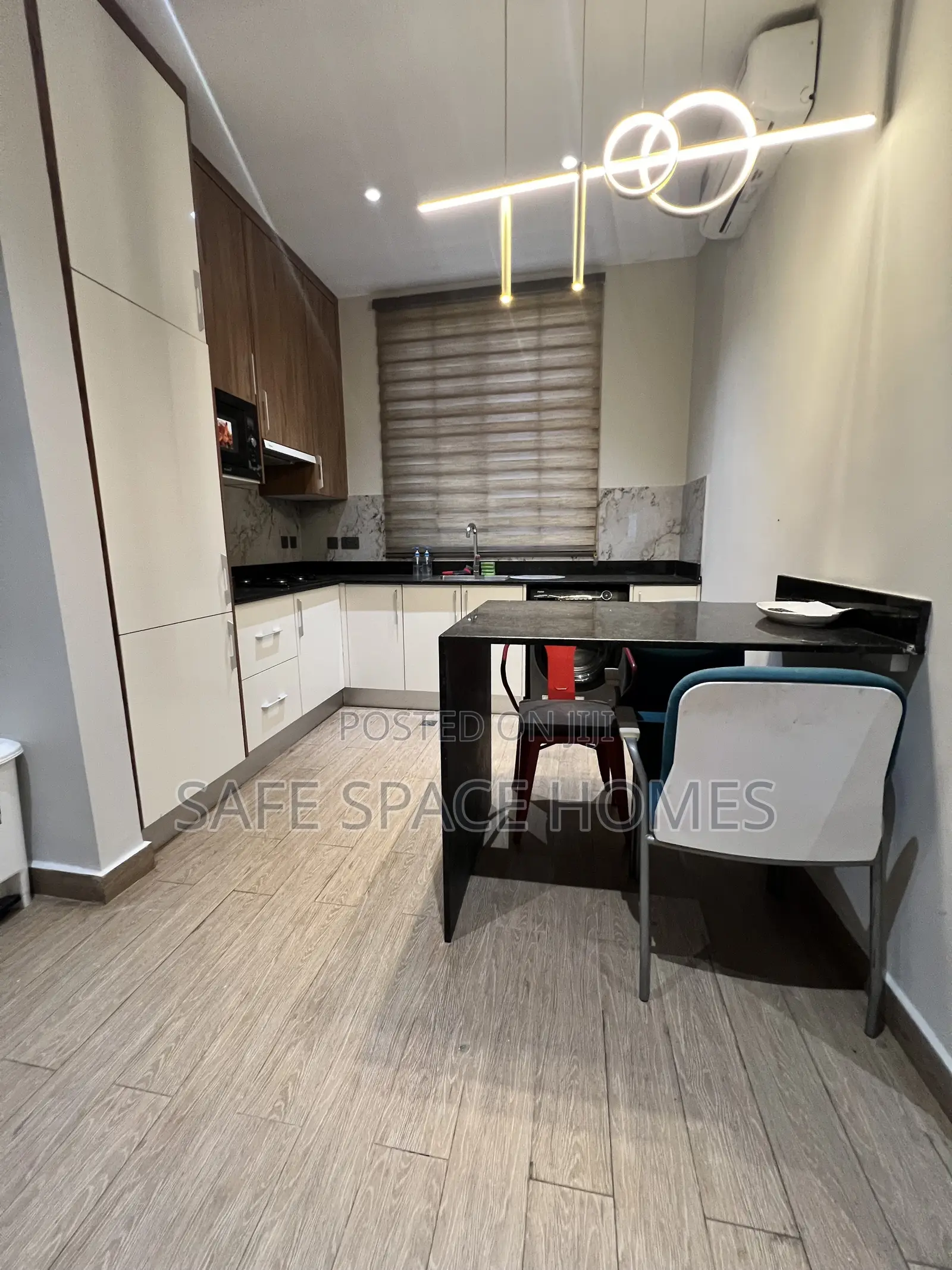 3bdrm Duplex in Ghana Link Area for rent