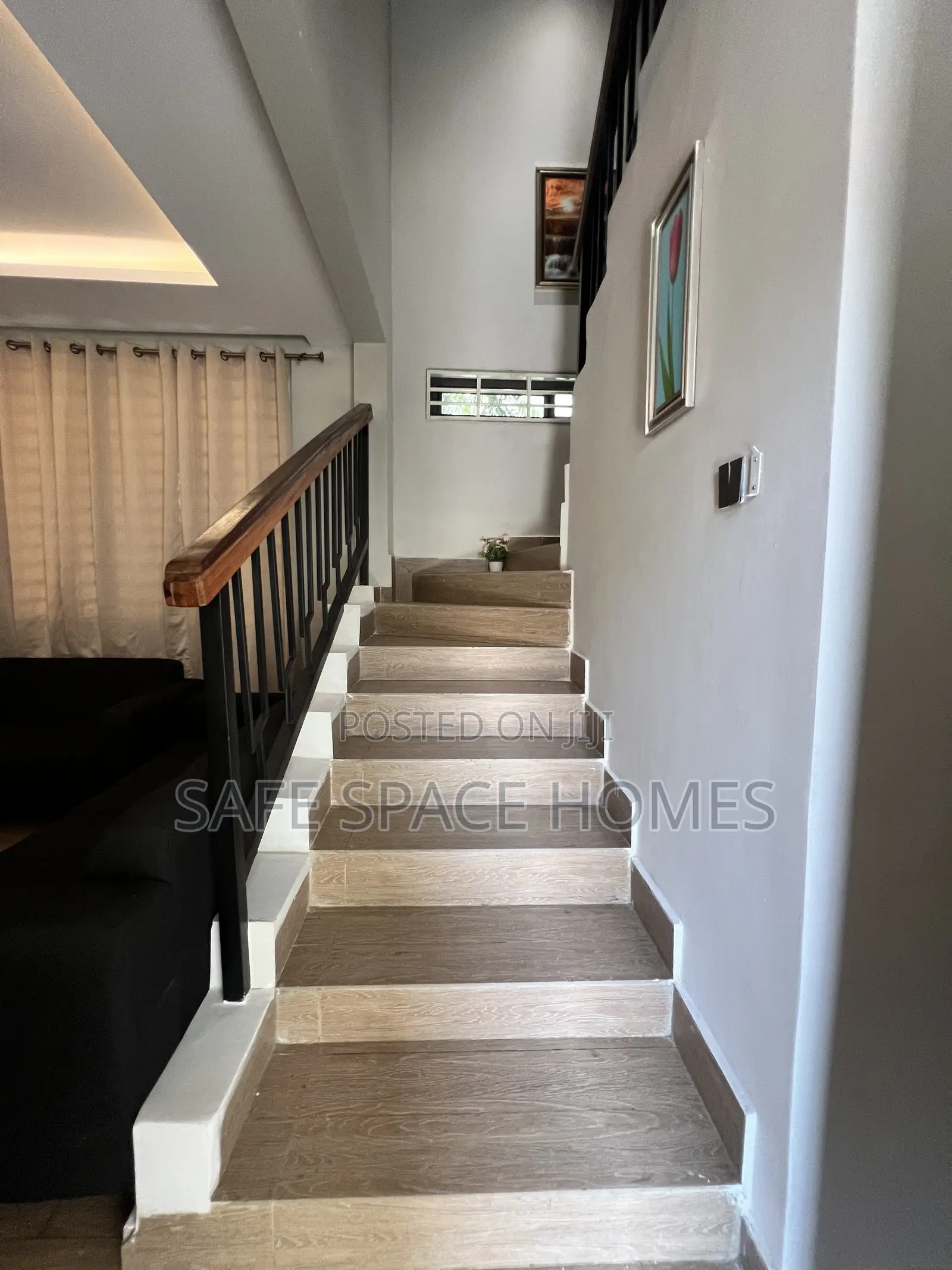 3bdrm Duplex in Ghana Link Area for rent