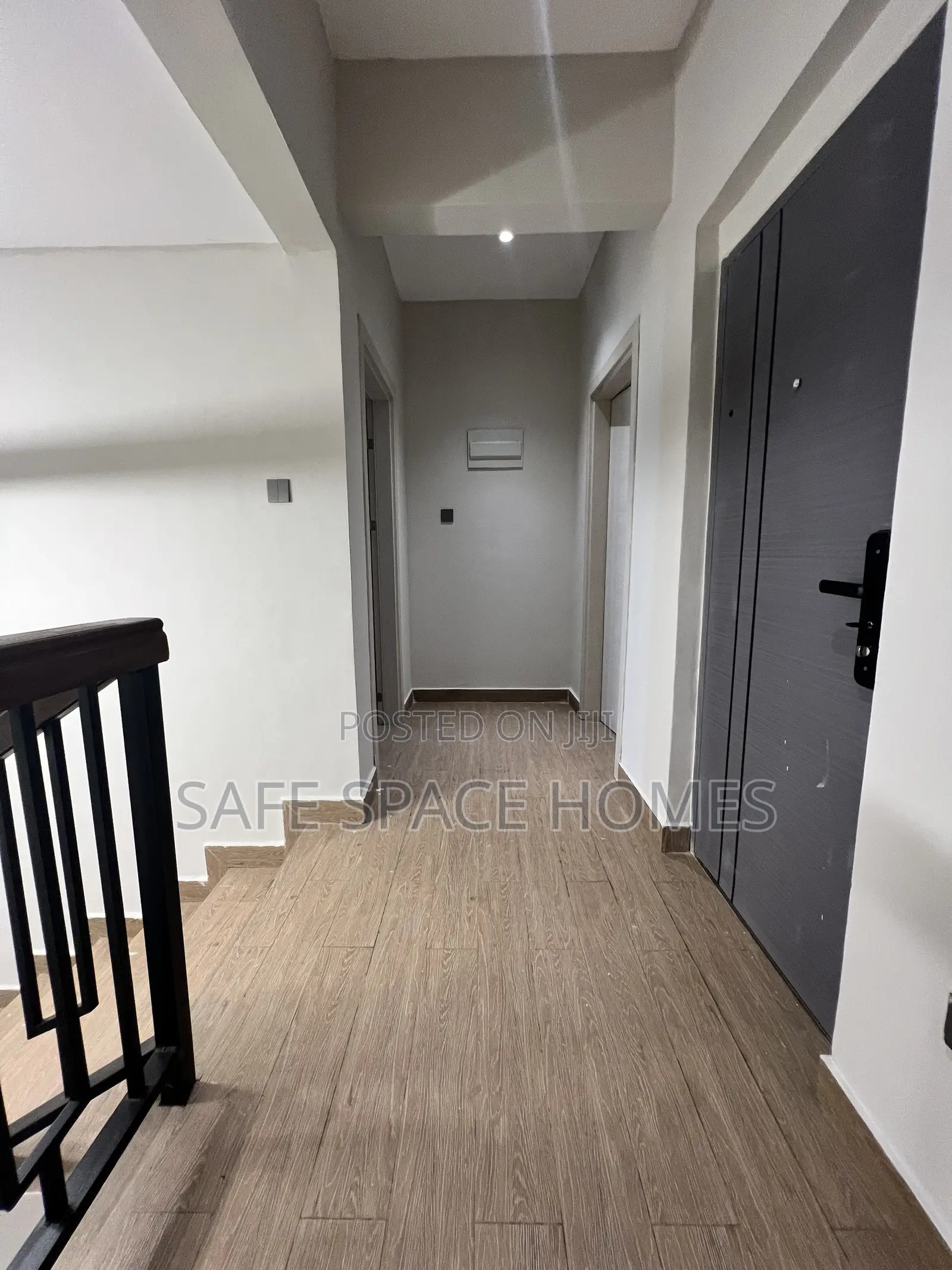 3bdrm Duplex in Ghana Link Area for rent