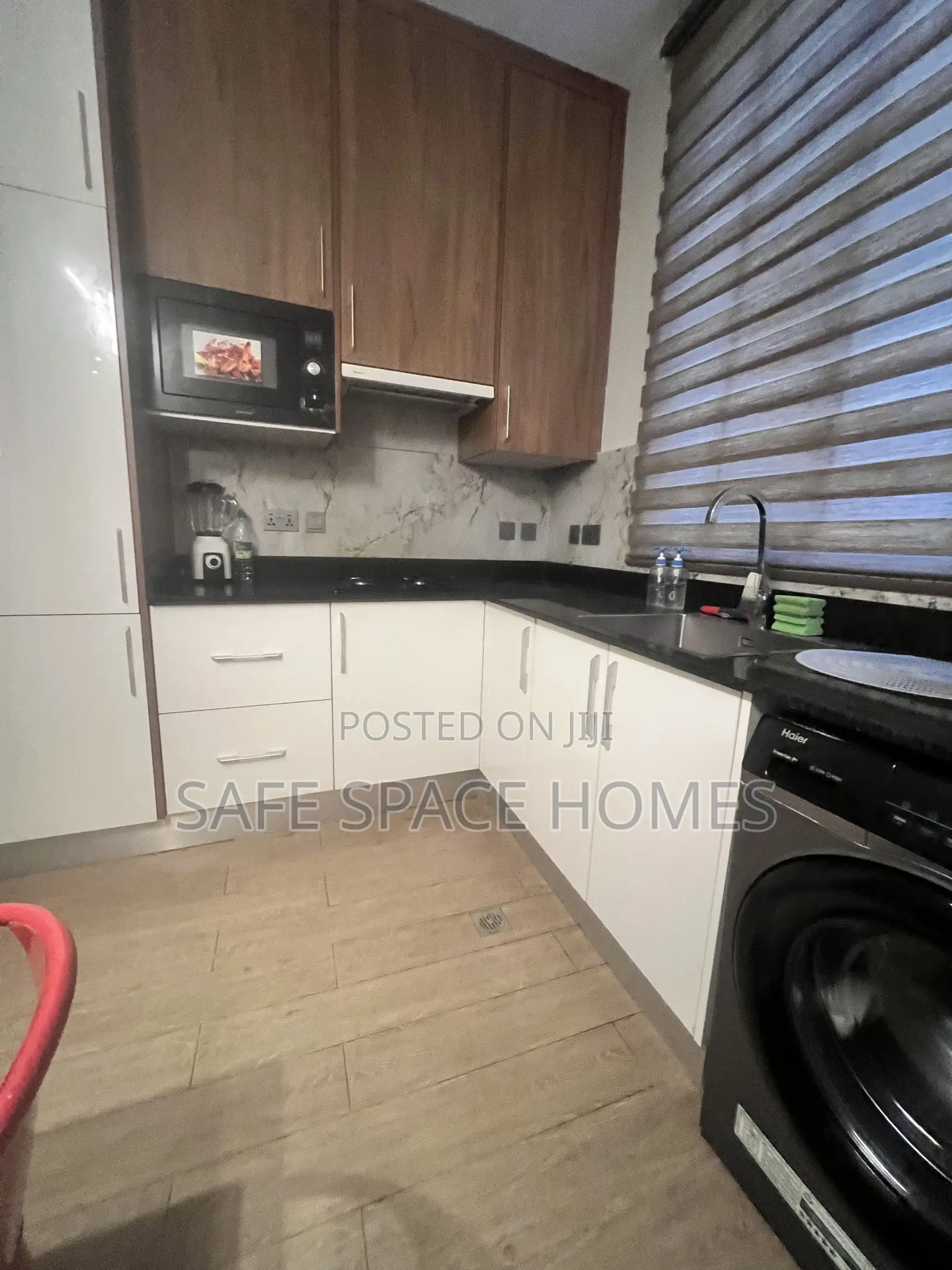 3bdrm Duplex in Ghana Link Area for rent