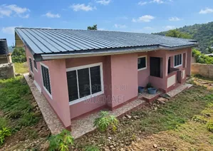 3bdrm House in Asuogyaman for sale
