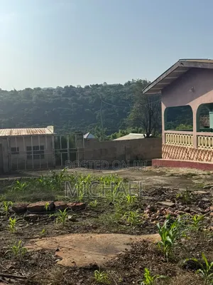 3bdrm House in Asuogyaman for sale