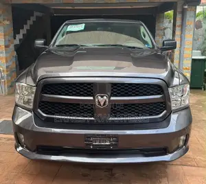Dodge RAM 2017 Silver