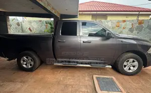 Dodge RAM 2017 Silver