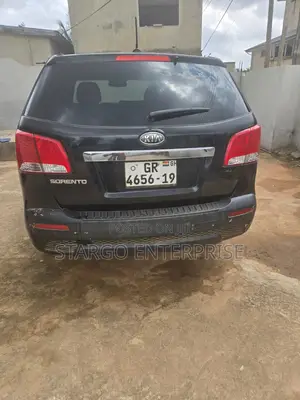Kia Sorento LX 2012 Black