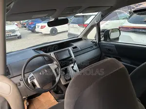 Toyota Voxy 2013 Black