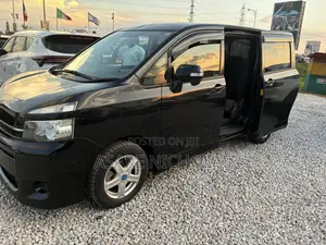 Toyota Voxy 2013 Black
