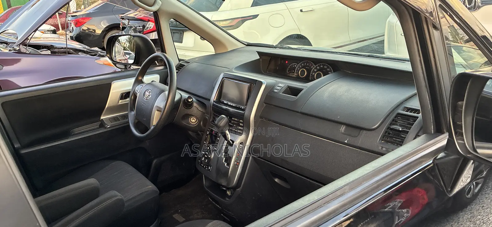 Toyota Voxy 2013 Black