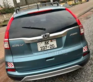 Honda CR-V 2015 Green