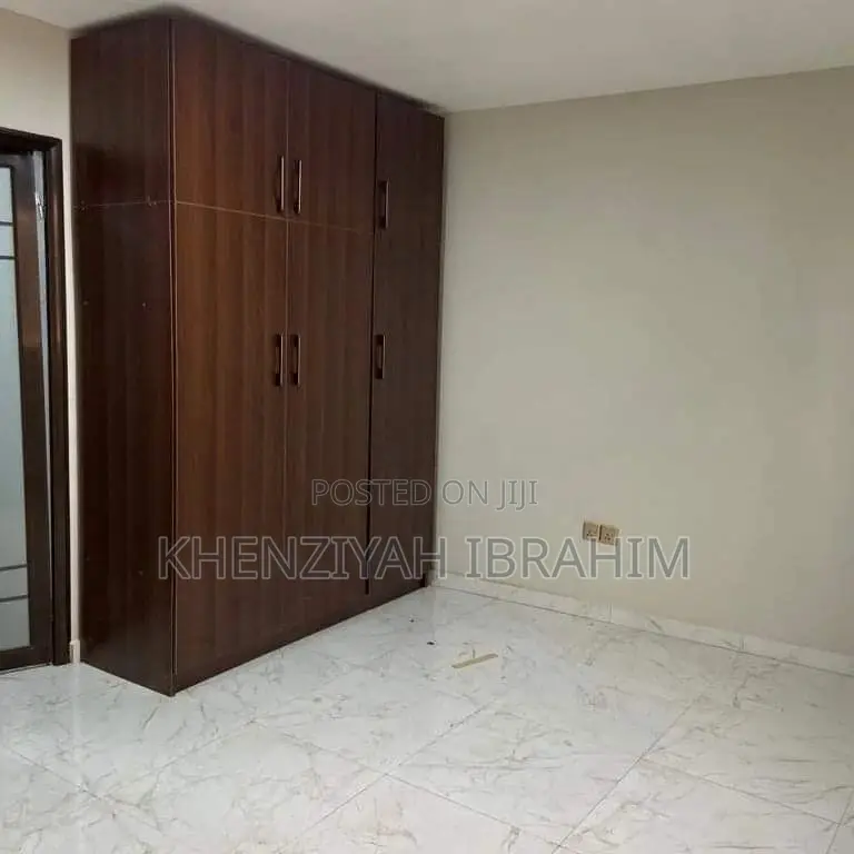 2bdrm Townhouse / Terrace in Upsa for rent