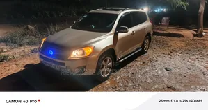 Toyota RAV4 200 4X4 Automatic 2008 Beige