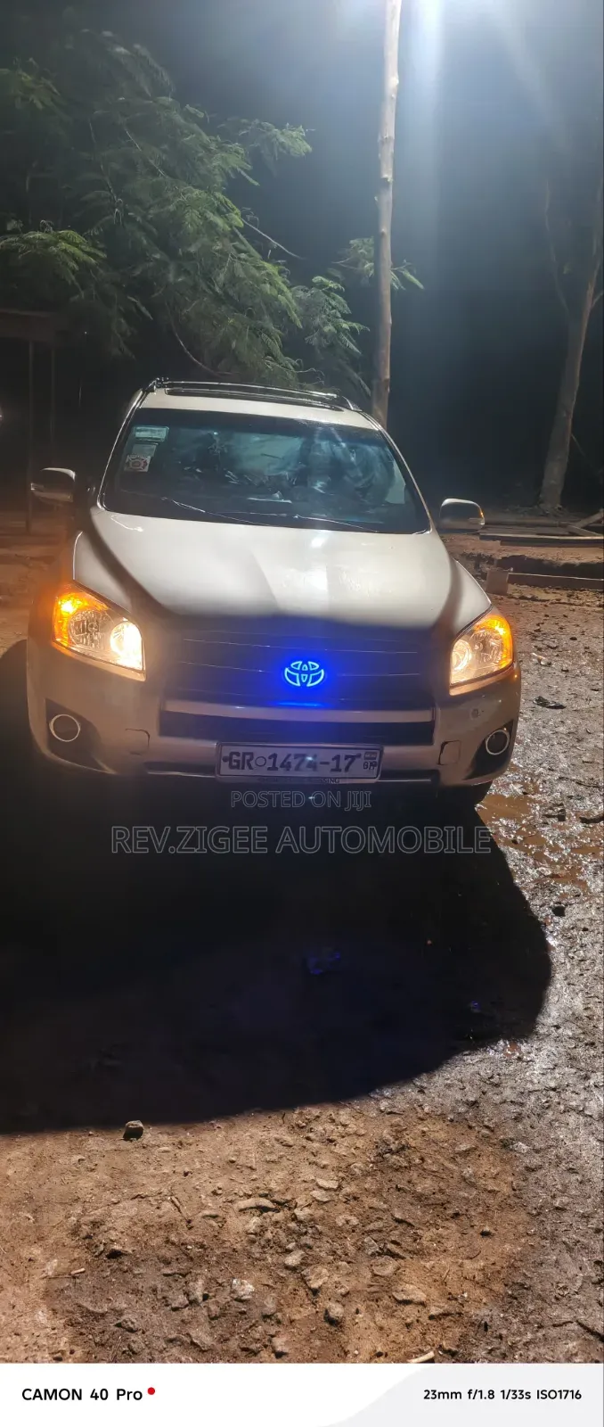 Toyota RAV4 200 4X4 Automatic 2008 Beige