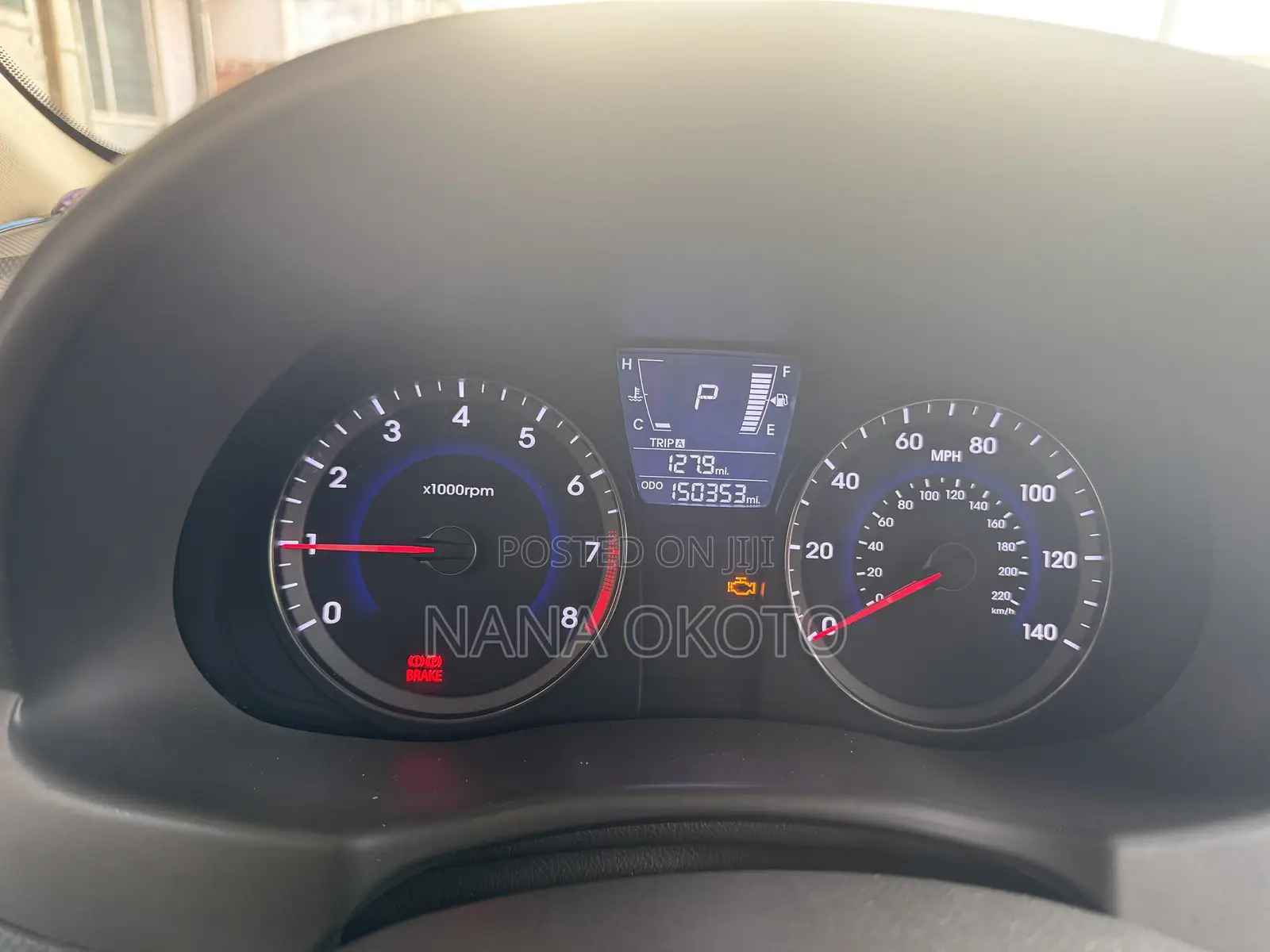 Hyundai Accent SE Automatic 2012 Beige