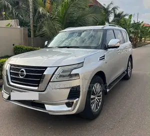 Nissan Patrol 2017 Gray
